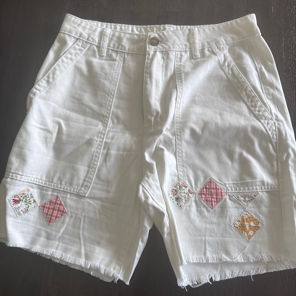 Easel White Jean Shorts with Patchwork Accents